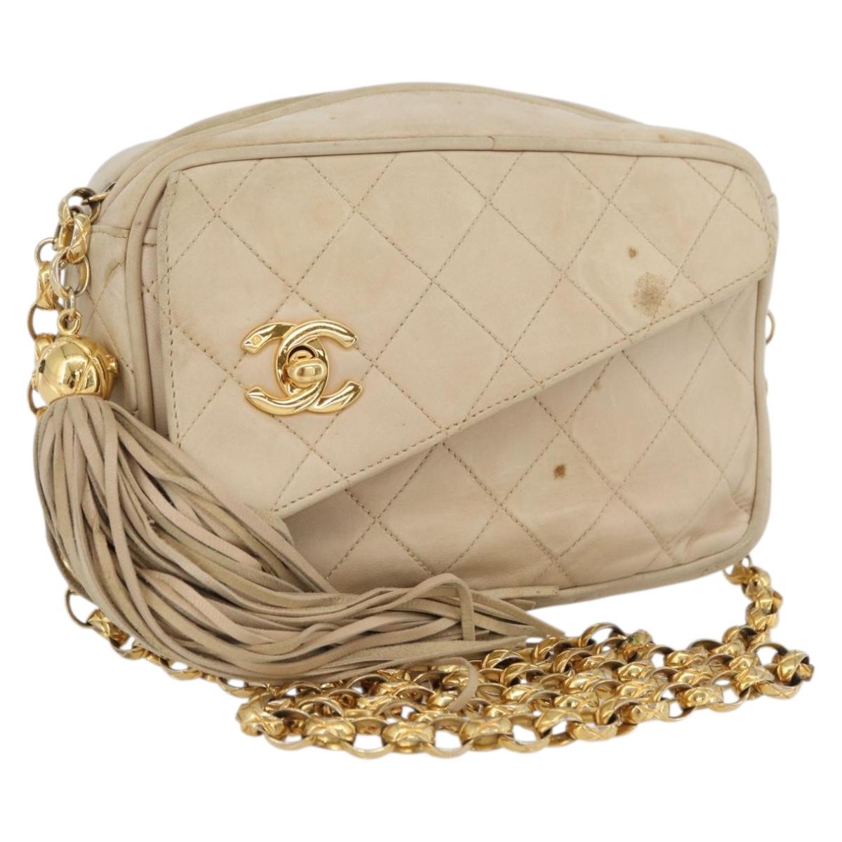 CHANEL Matelasse Chain Shoulder Bag Lamb Skin Ivory Gold CC Auth AMZ315