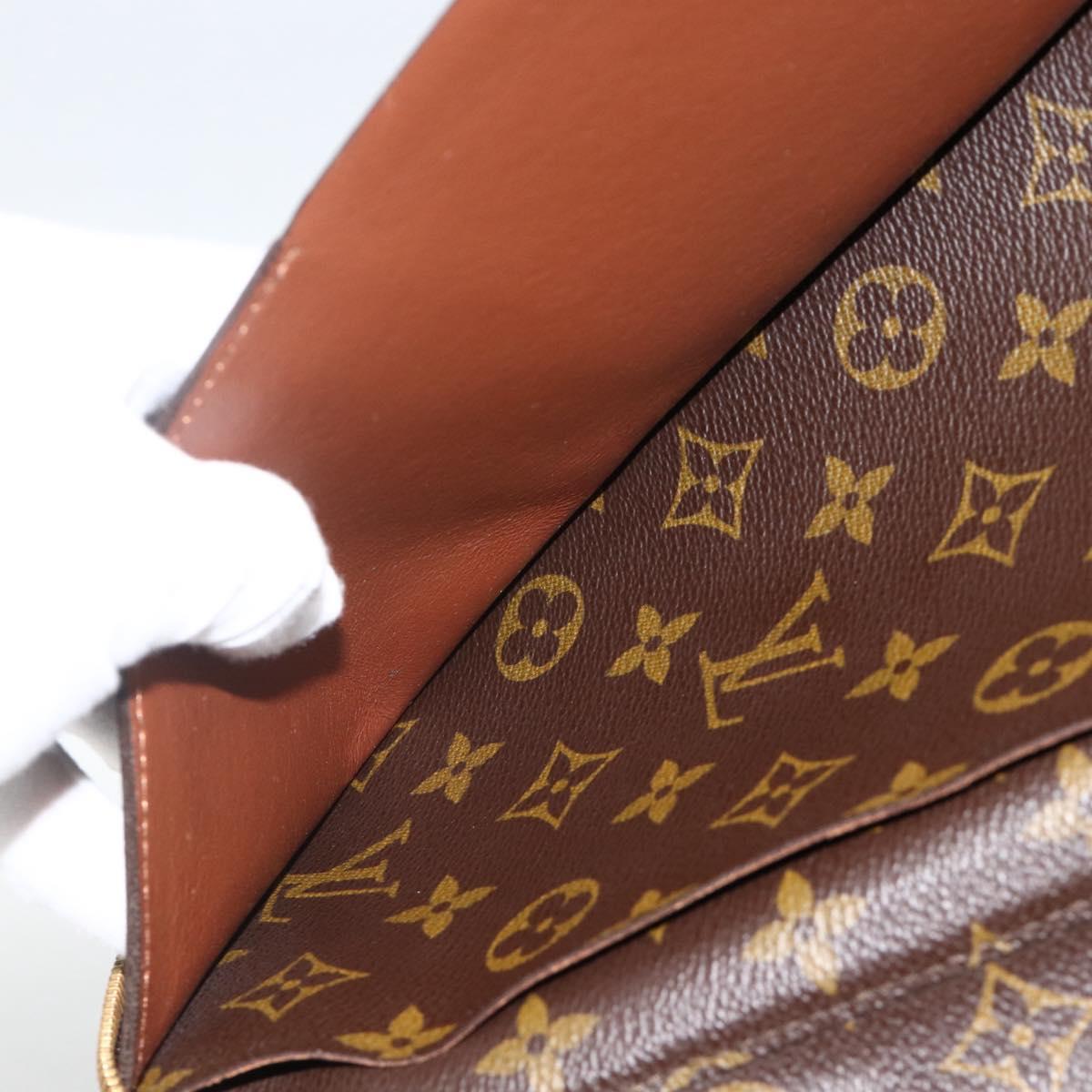 LOUIS VUITTON Monogram Poche Escapade Travel Case M60113 LV Auth AMZ316
