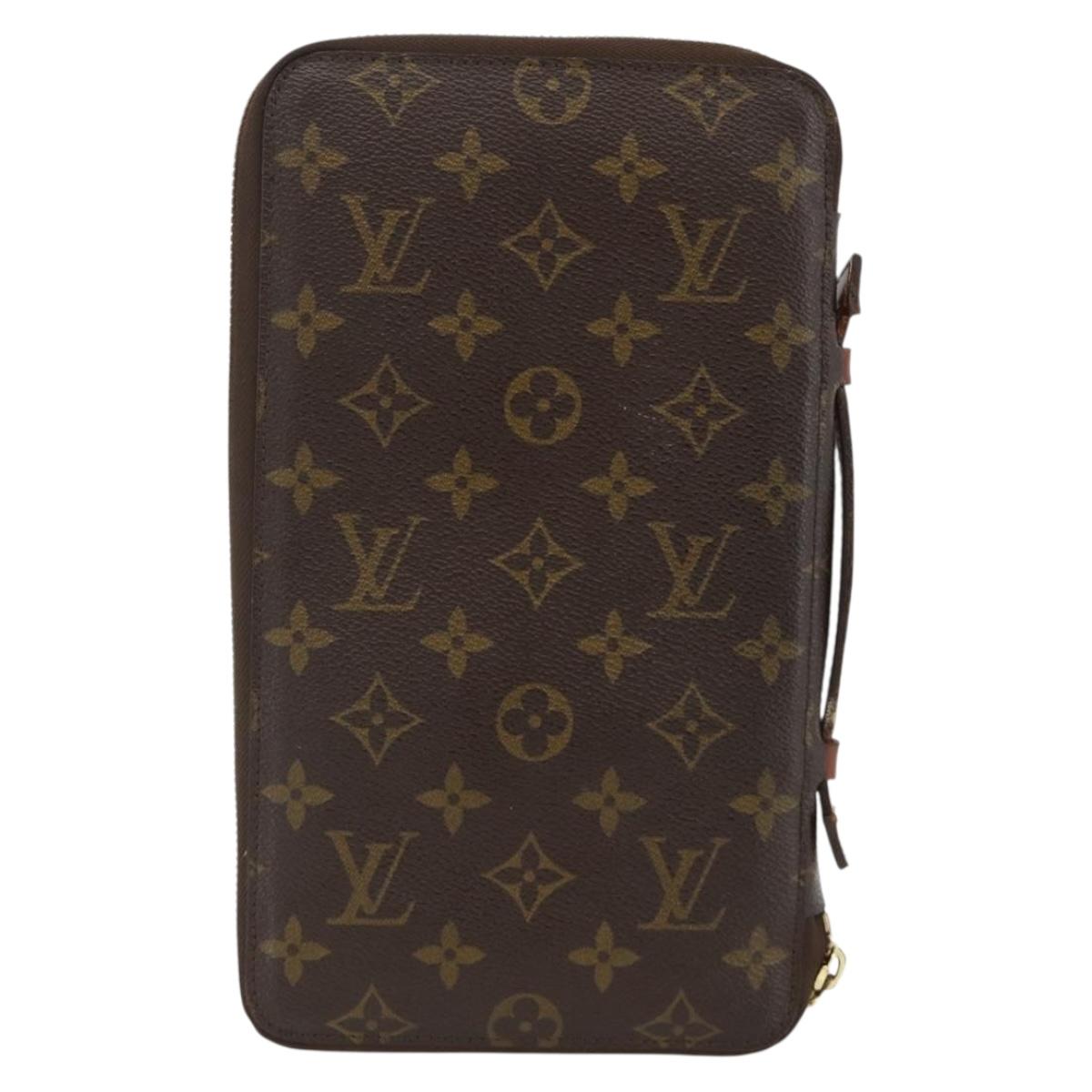 LOUIS VUITTON Monogram Poche Escapade Travel Case M60113 LV Auth AMZ316