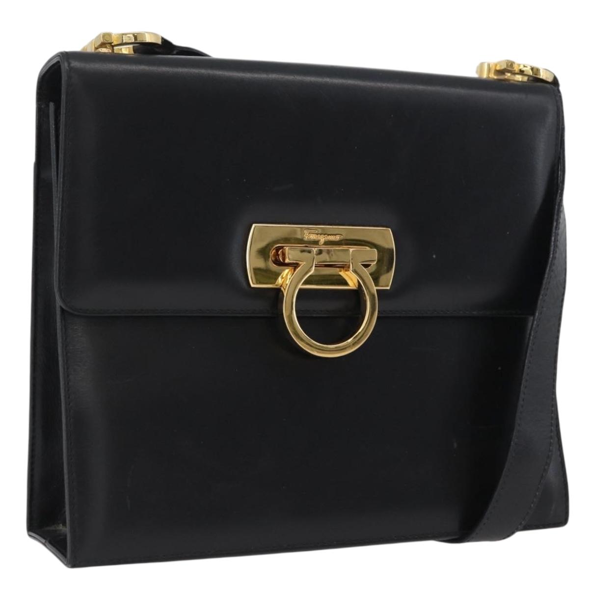 Salvatore Ferragamo Gancini Shoulder Bag Leather Black Gold Auth AMZ412