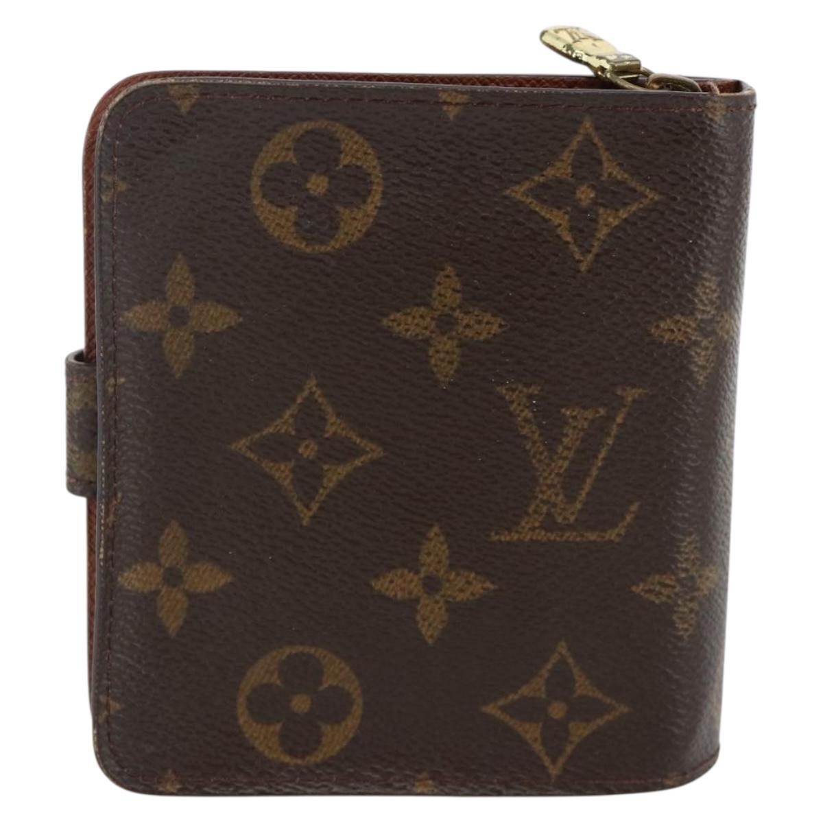 LOUIS VUITTON Monogram Compact Zip Wallet M61667 LV Auth AMZ571
