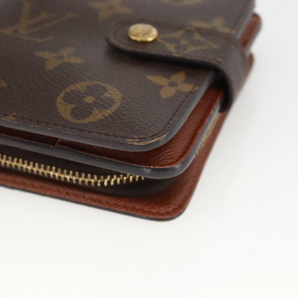 LOUIS VUITTON Monogram Compact Zip Wallet M61667 LV Auth AMZ571