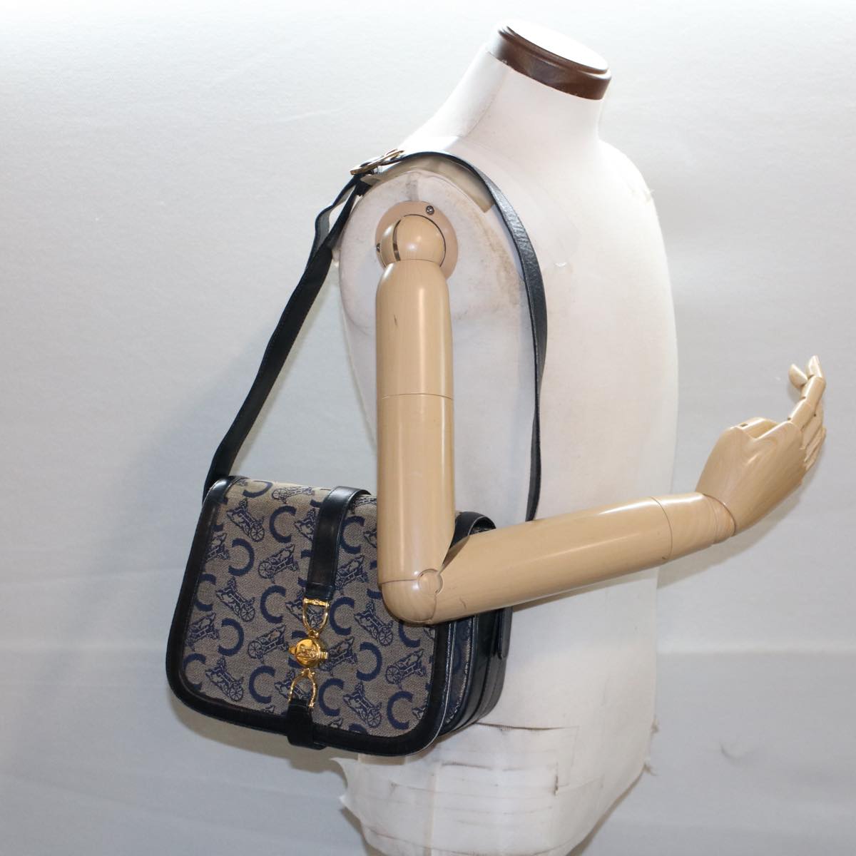 CELINE C Macadam Canvas Shoulder Bag Navy Auth ar10062