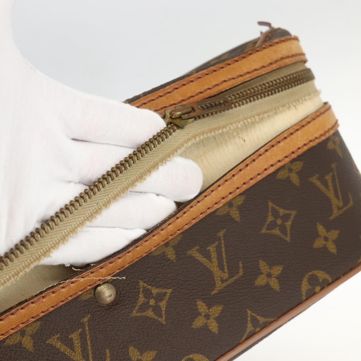 LOUIS VUITTON Monogram Tennis Case Valiz Boston Bag No.90 LV Auth ar10578B