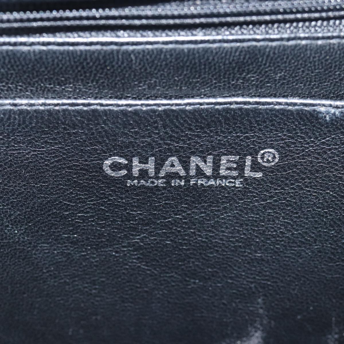 CHANEL Matelasse30 Turn Lock Chain Shoulder Bag Calf Skin Black CC Auth ar11992AV