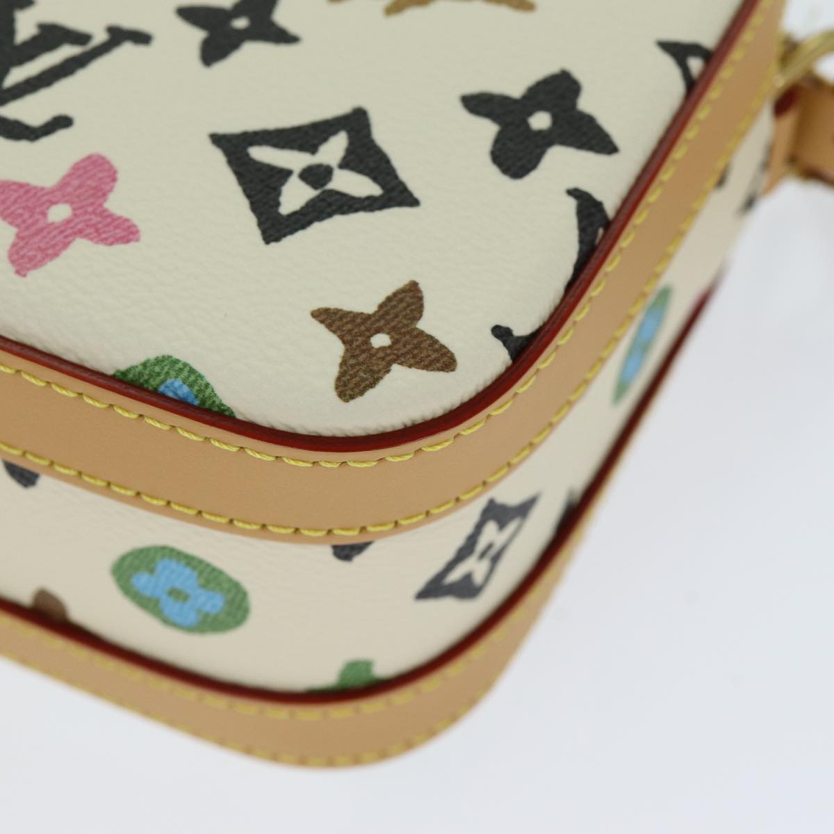 LOUIS VUITTON Craggy Envelope Messenger Isetan Open Only M25408 LV Auth ar12010SM