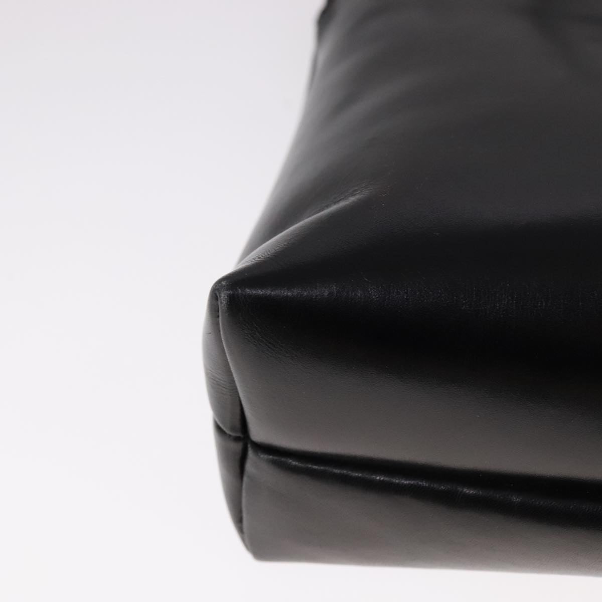 Salvatore Ferragamo Vala Shoulder Bag Leather Black Gold Auth ar13206