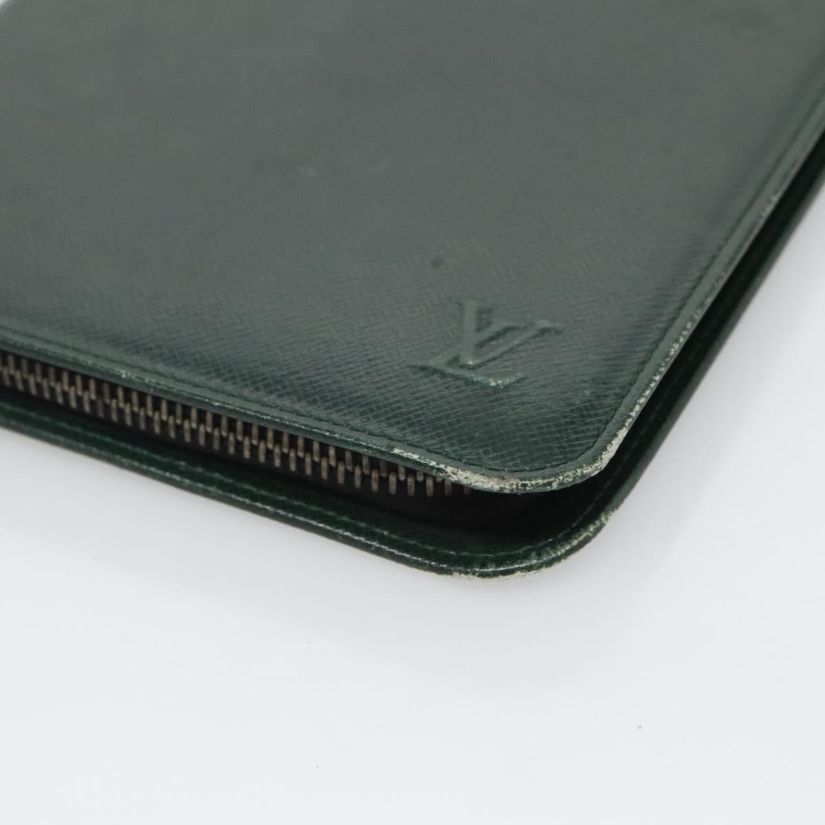 LOUIS VUITTON Taiga Wallet Epicea LV Auth ar13501