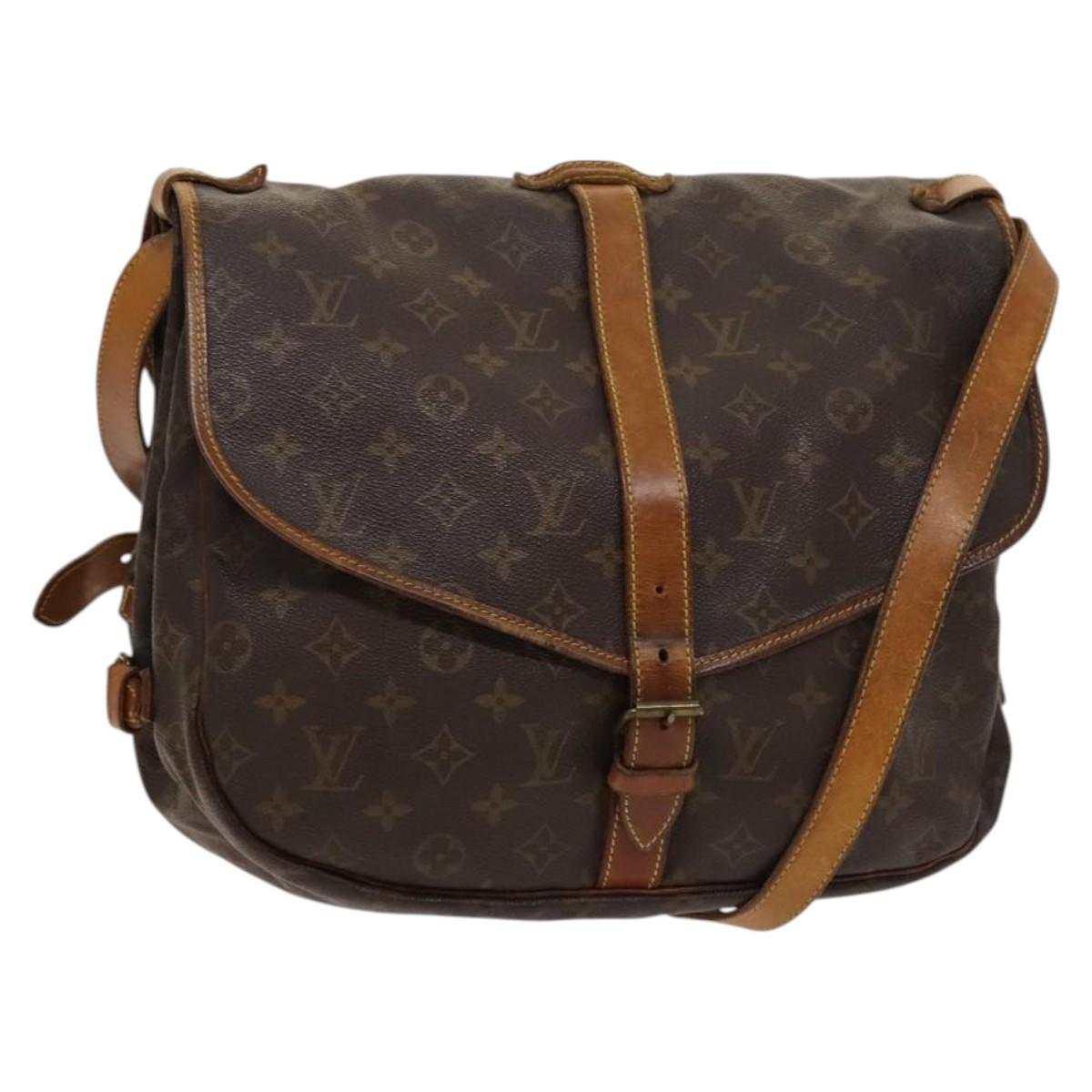 LOUIS VUITTON Monogram Saumur 35 Shoulder Bag M42254 LV Auth ar13595