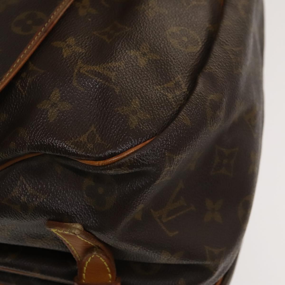 LOUIS VUITTON Monogram Saumur 35 Shoulder Bag M42254 LV Auth ar13595
