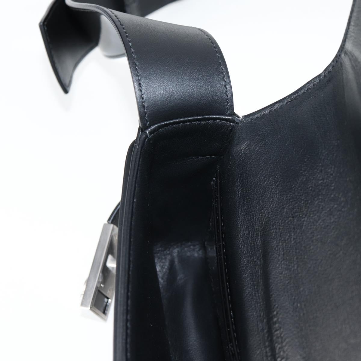 Salvatore Ferragamo Gancini Shoulder Bag Patent leather Black Auth ar13607A