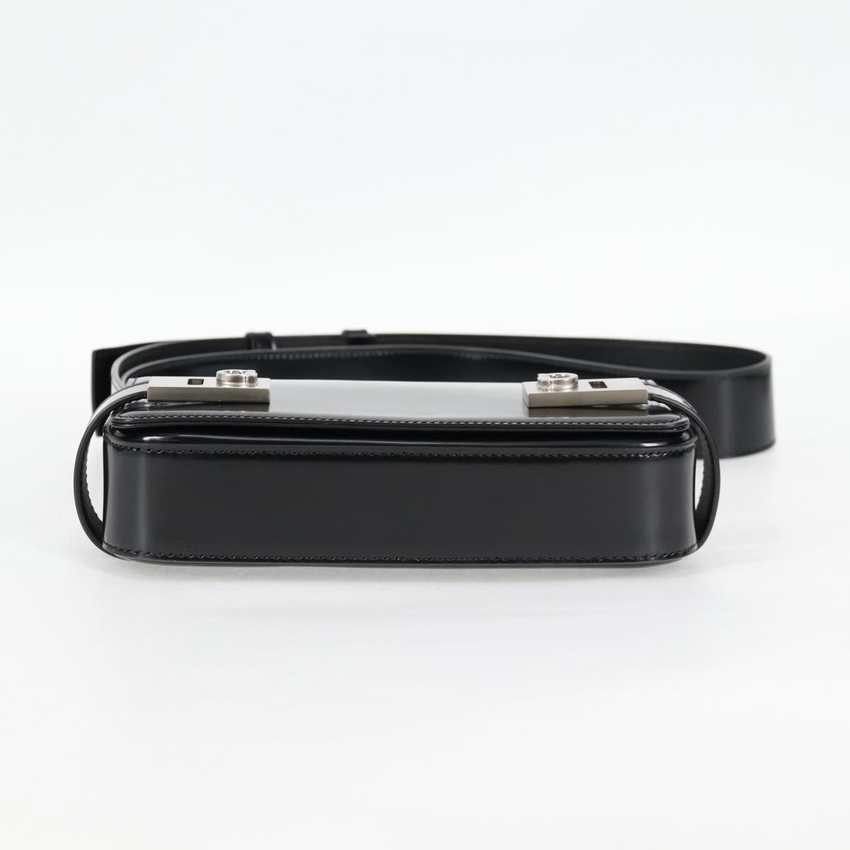 Salvatore Ferragamo Gancini Shoulder Bag Patent leather Black Auth ar13607V