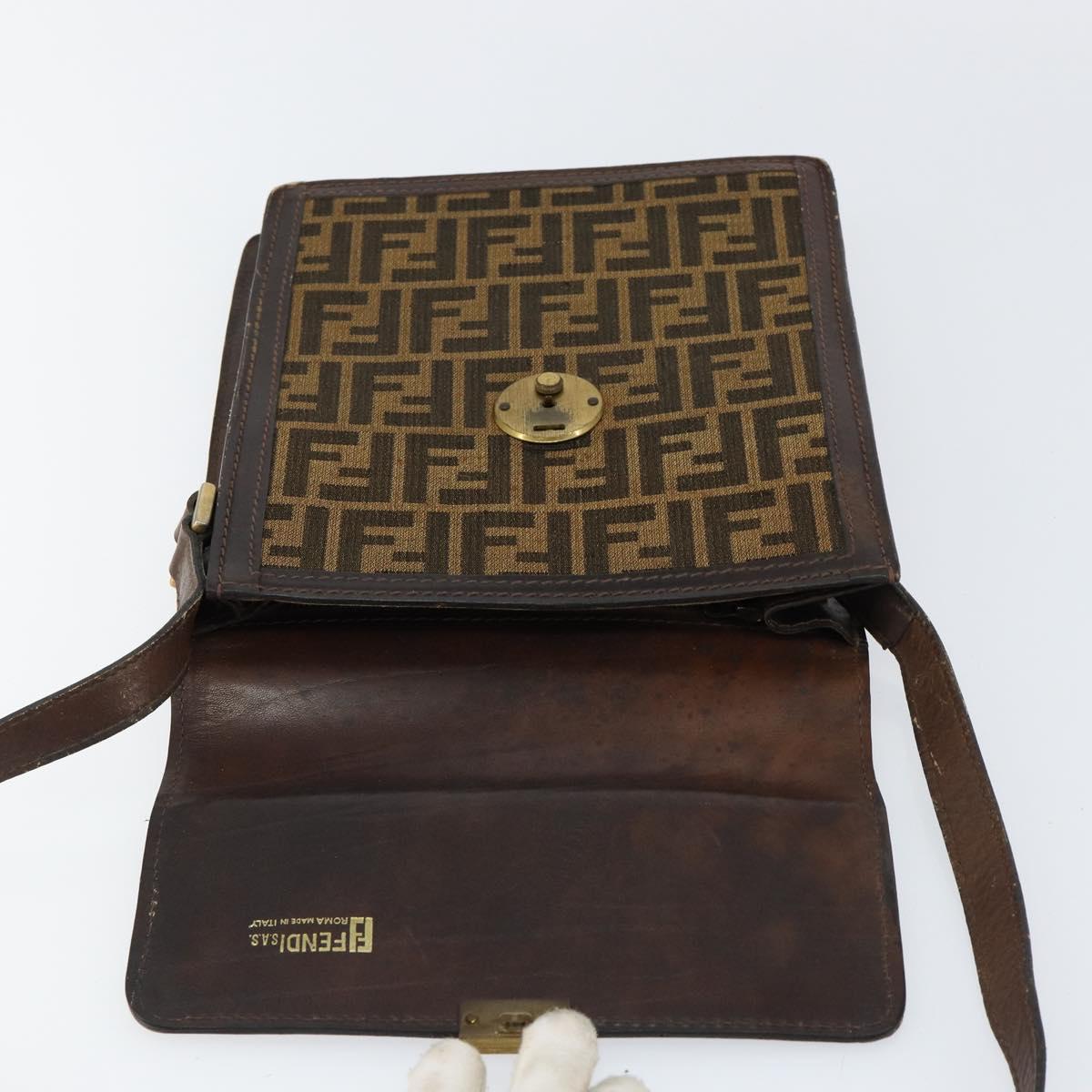 FENDI Zucca Canvas Shoulder Bag Black Brown Auth ar13782