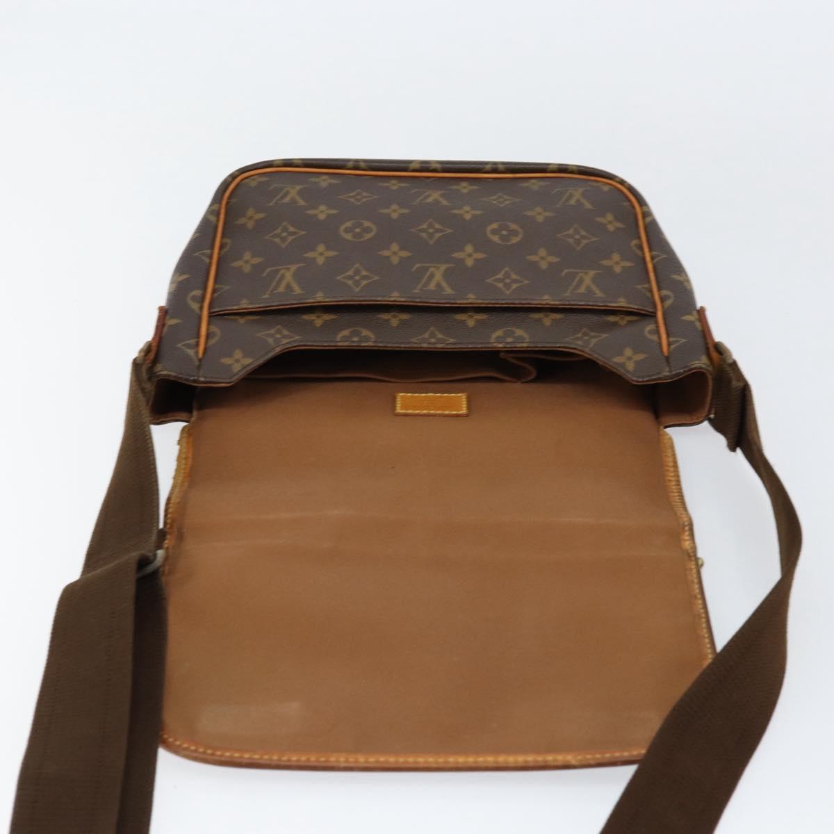 LOUIS VUITTON Monogram Messenger Bosphore PM Shoulder Bag M40106 LV Auth ar13823