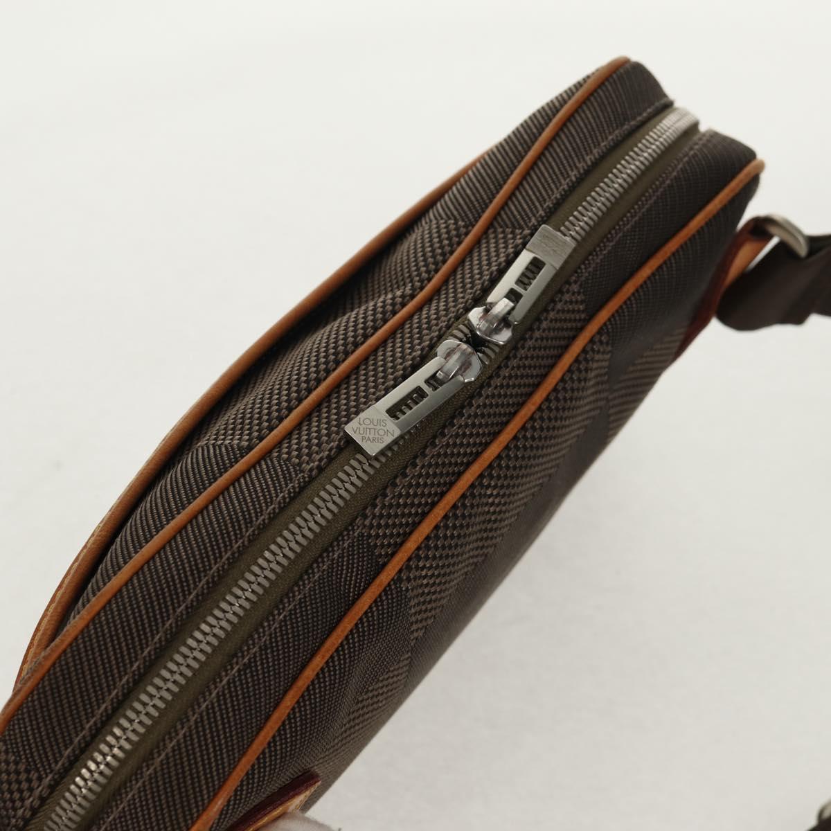 LOUIS VUITTON Damier Geant Acrobat Shoulder Bag Khaki M93619 LV Auth ar13836A