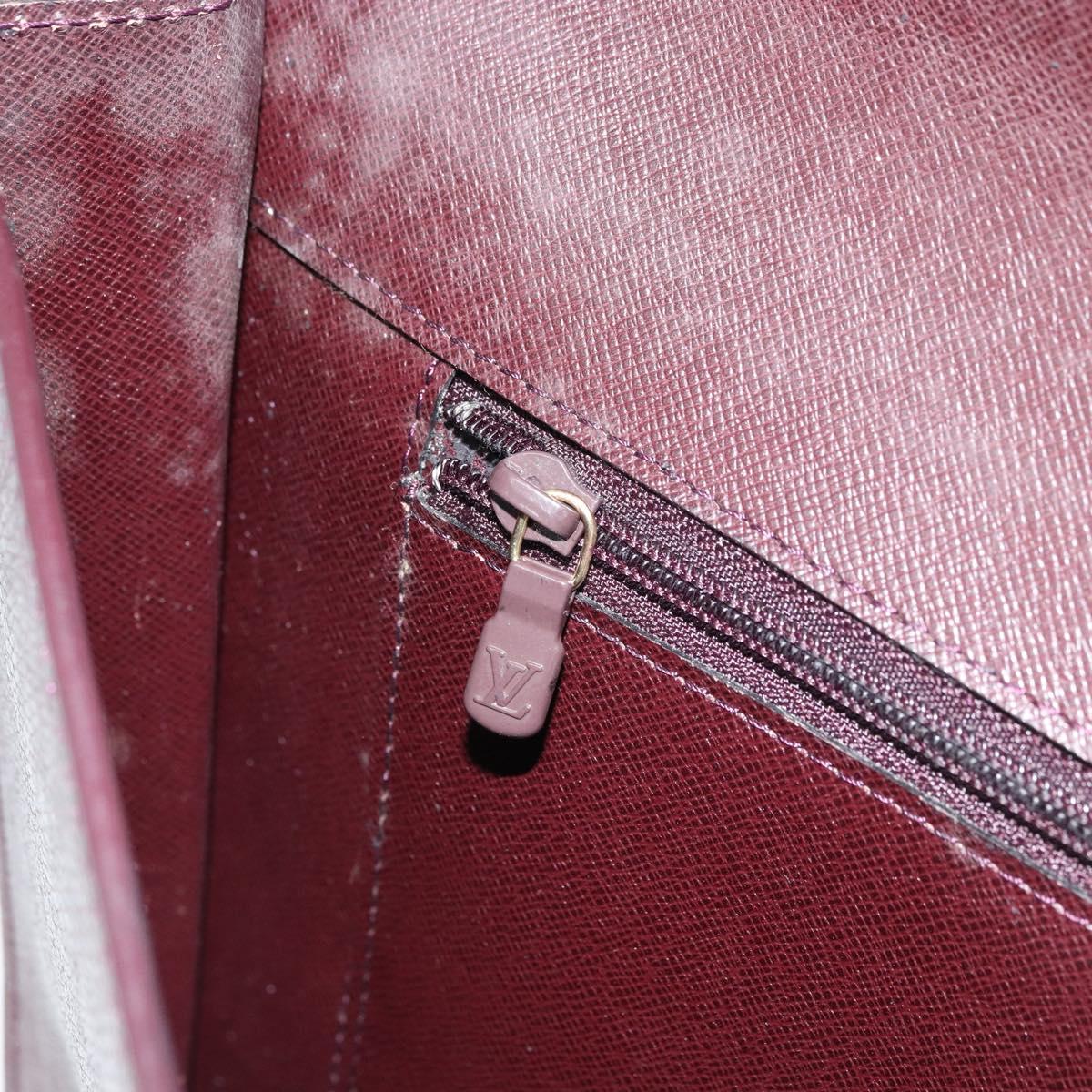 LOUIS VUITTON Taiga Golf Cup 1997 Japan Volga Briefcase Acajou LV Auth ar13870