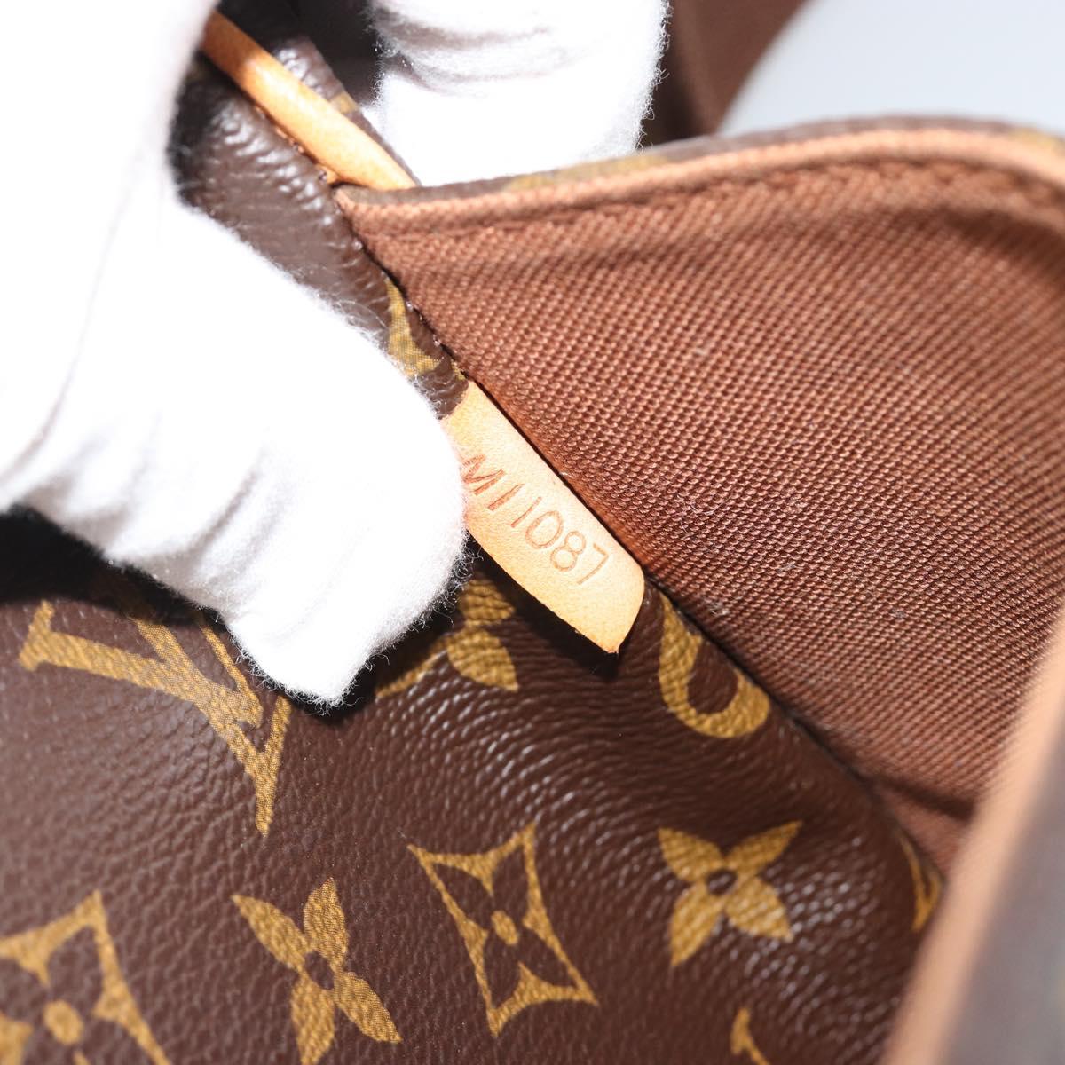 LOUIS VUITTON Monogram Pochette Bosphore Shoulder Bag M40044 LV Auth ar13986