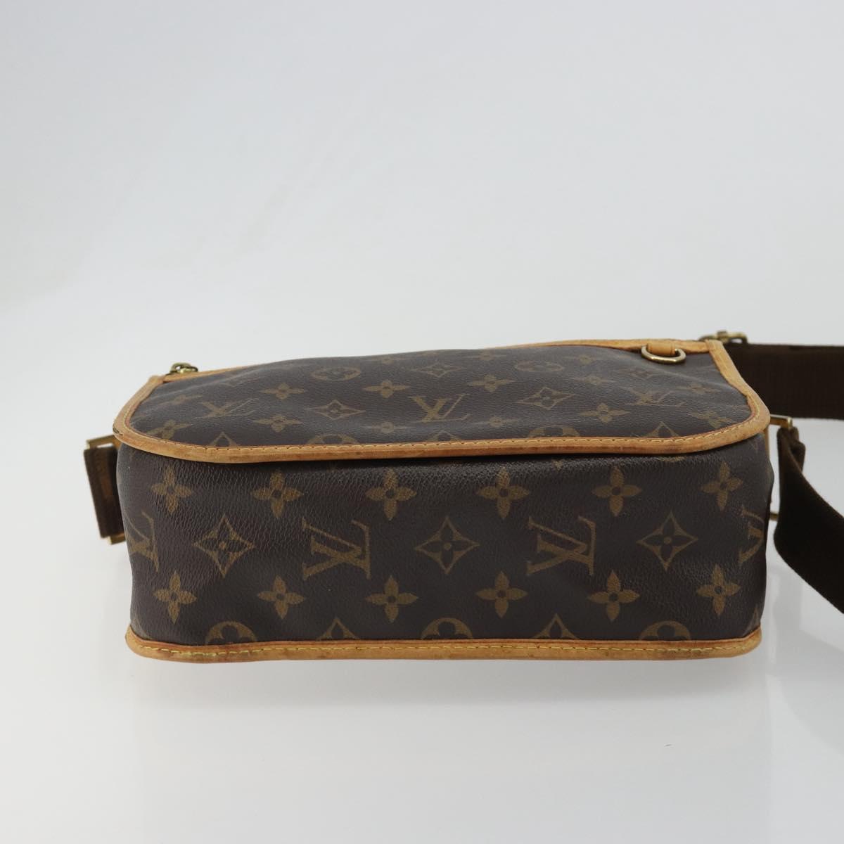 LOUIS VUITTON Monogram Pochette Bosphore Shoulder Bag M40044 LV Auth ar13986