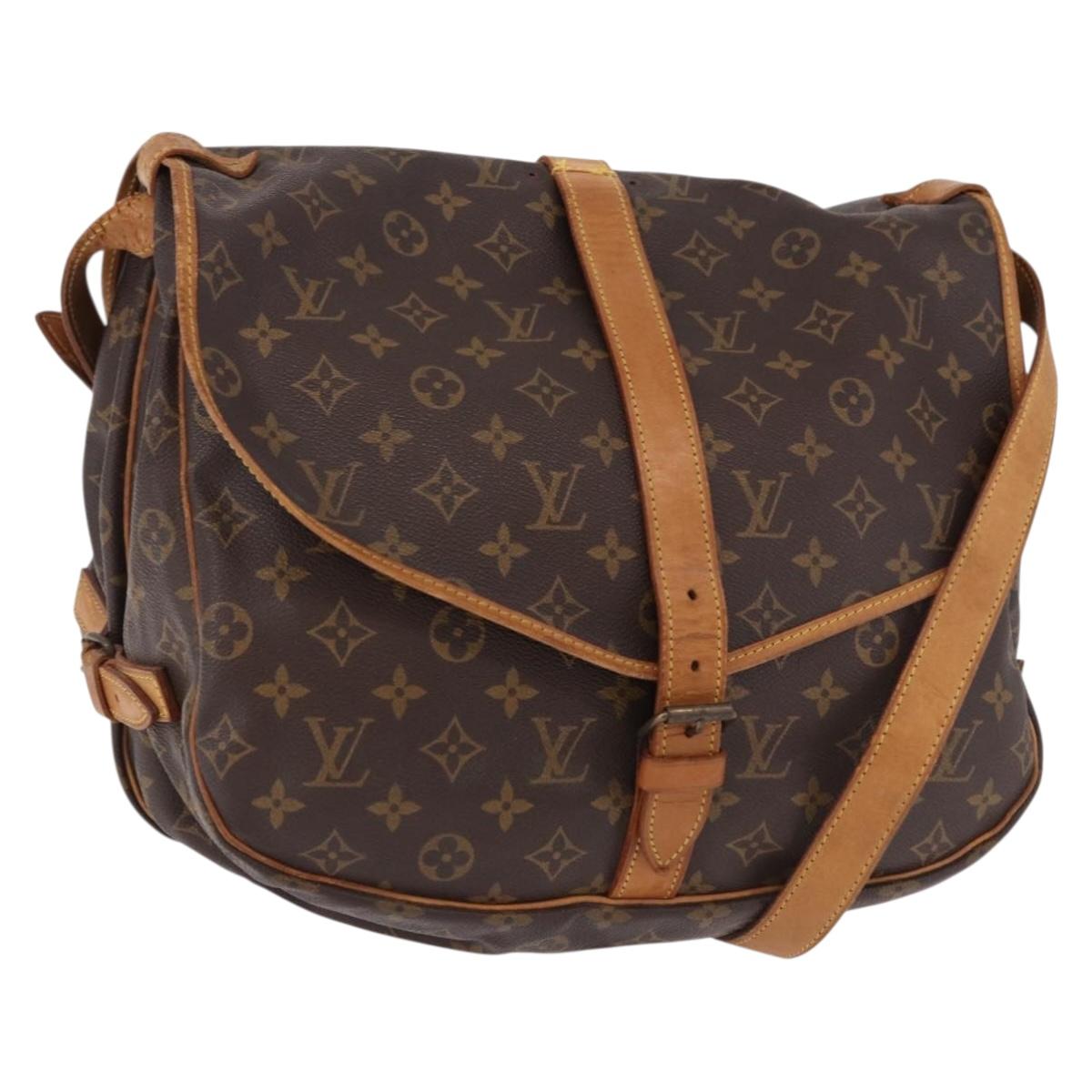 LOUIS VUITTON Monogram Saumur 35 Shoulder Bag M42254 LV Auth ar13991