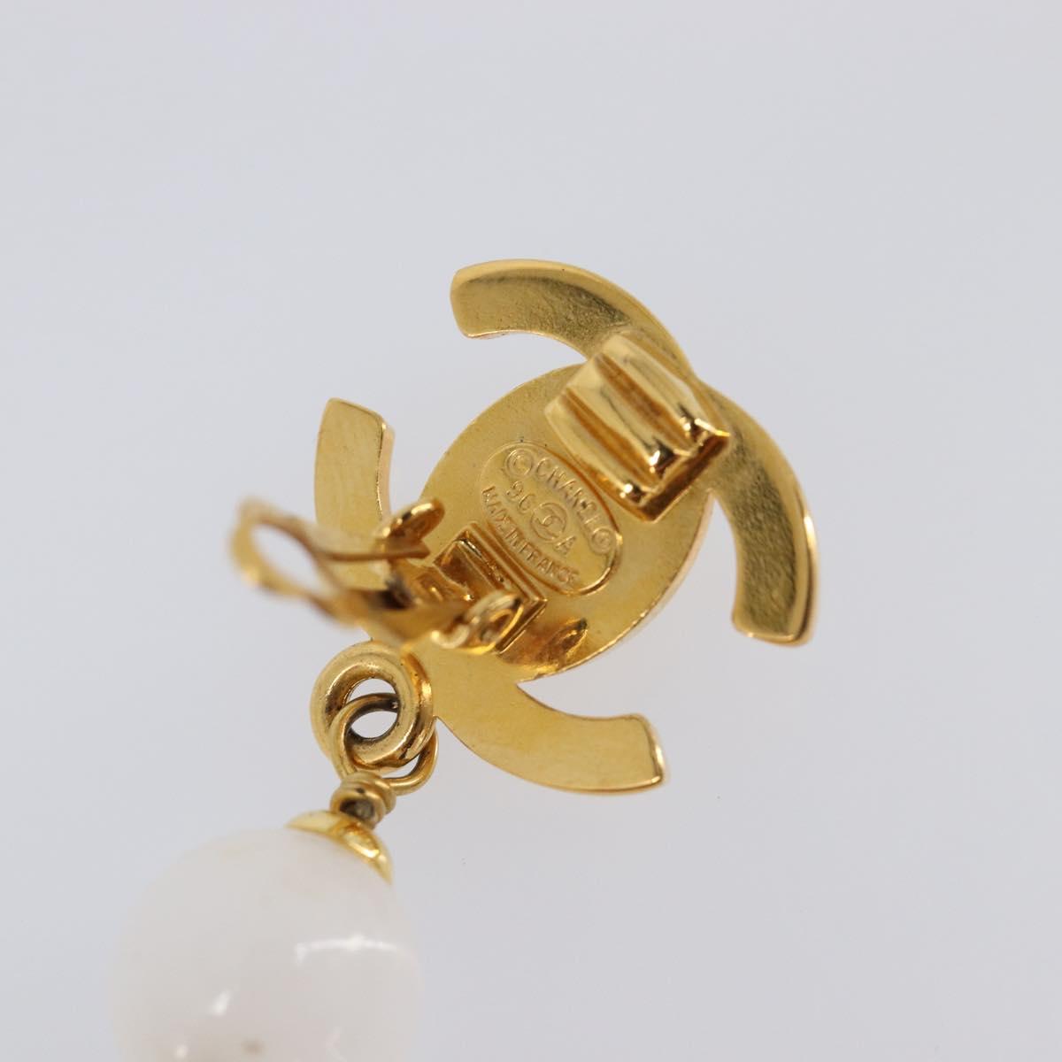 CHANEL Earring Metal Gold Tone White CC Auth ar14207