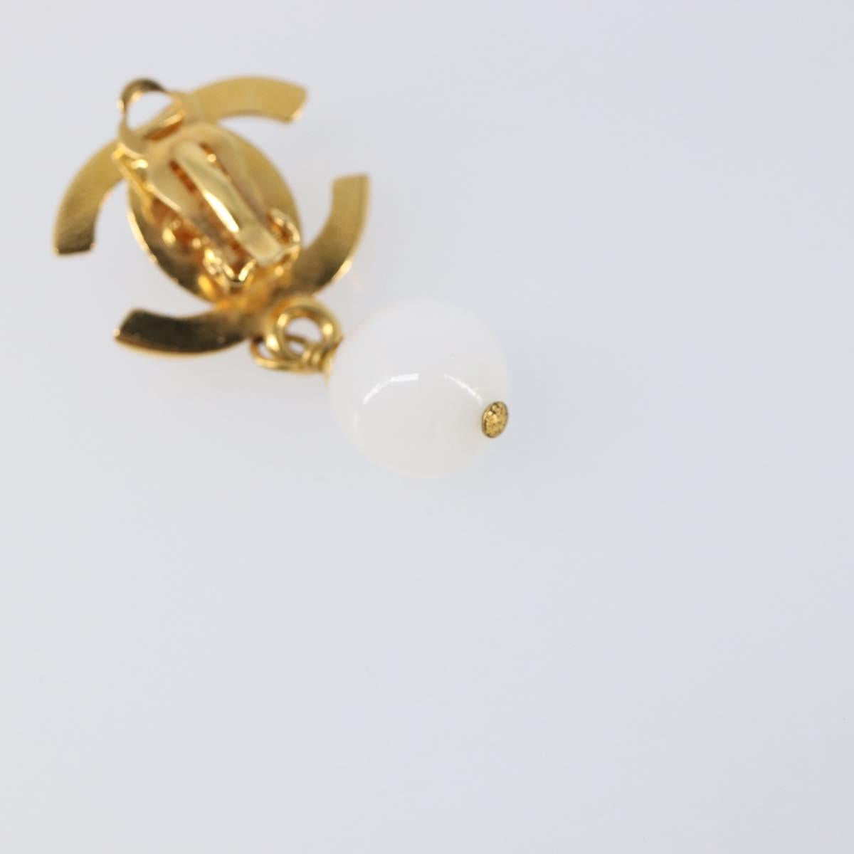 CHANEL Earring Metal Gold Tone White CC Auth ar14207