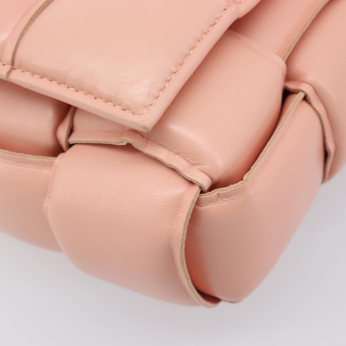 BOTTEGA VENETA MAXI INTRECCIATO Cassette Shoulder Bag Leather Pink Auth ar14228M