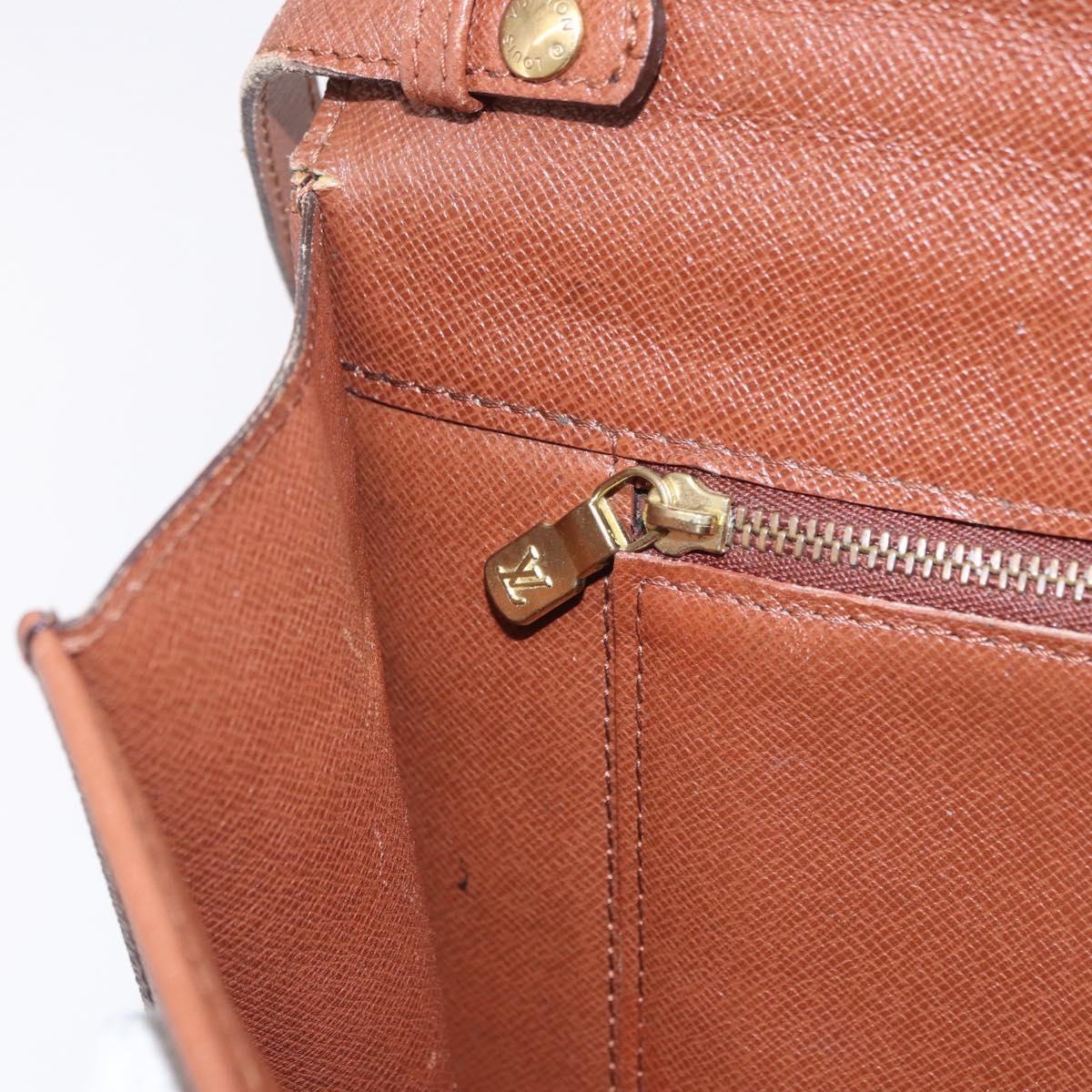 LOUIS VUITTON Monogram Bordeaux 27 Shoulder Bag M51797 LV Auth ar14229