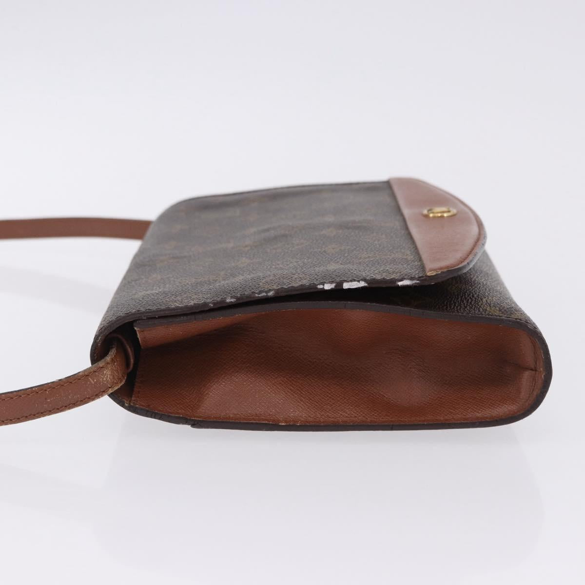 LOUIS VUITTON Monogram Bordeaux 27 Shoulder Bag M51797 LV Auth ar14229