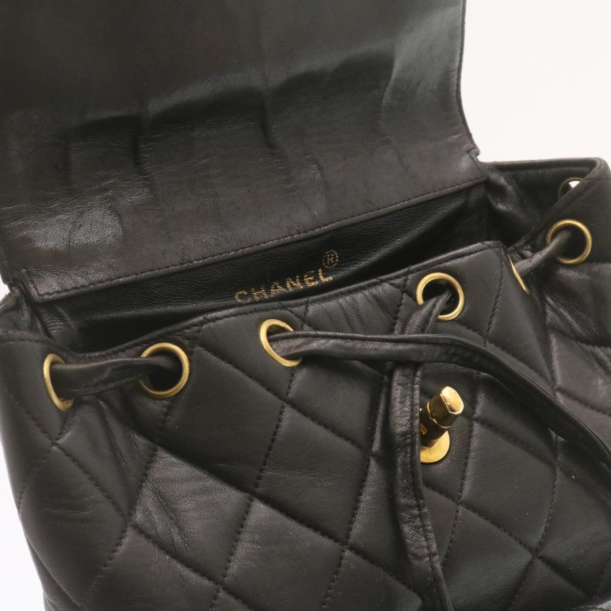 CHANEL Matelasse Backpack Leather Black Gold Tone CC Auth ar4662M