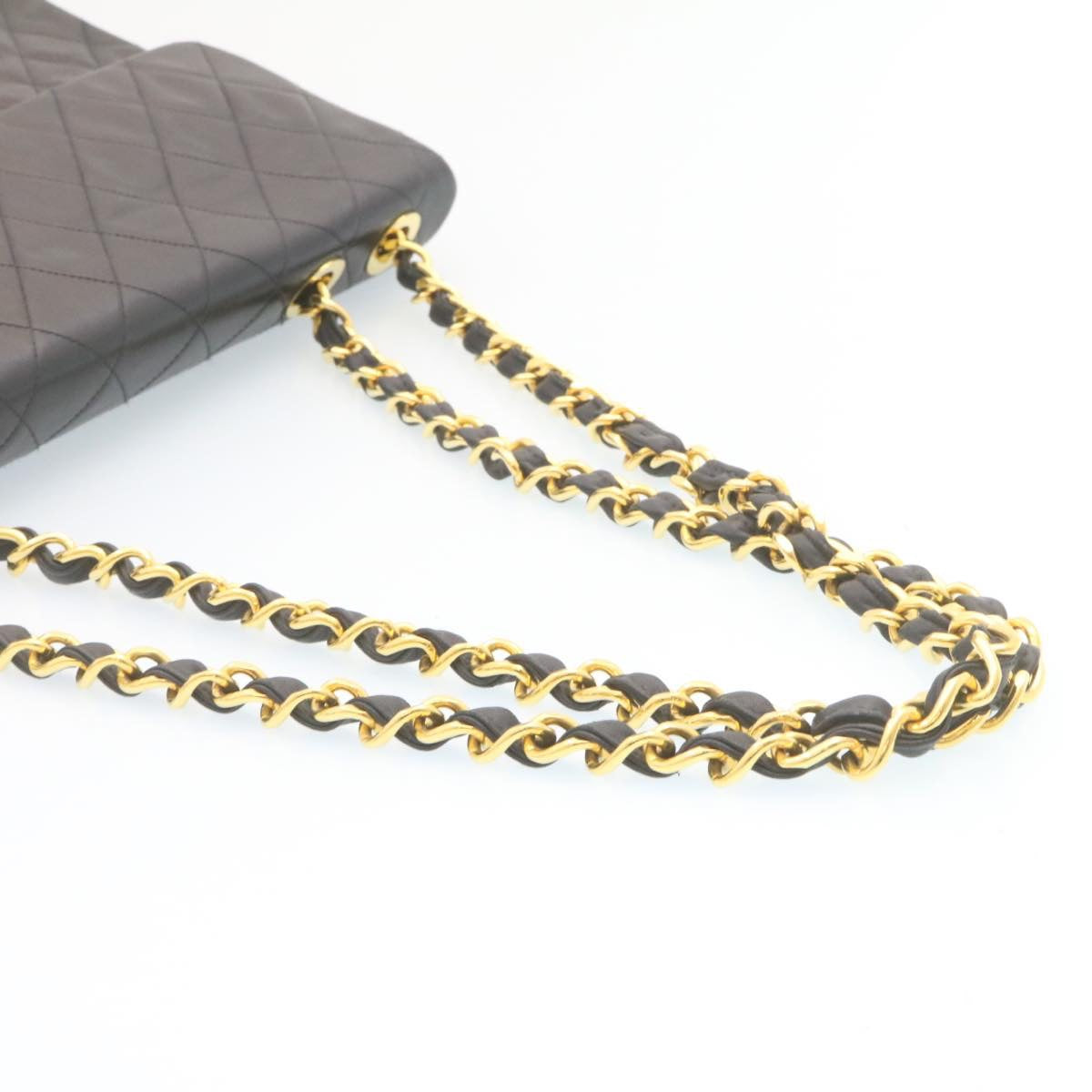 CHANEL Big Matelasse34 Turn Lock Chain Bag Lamb Skin Black Gold CC Auth ar5950SAV