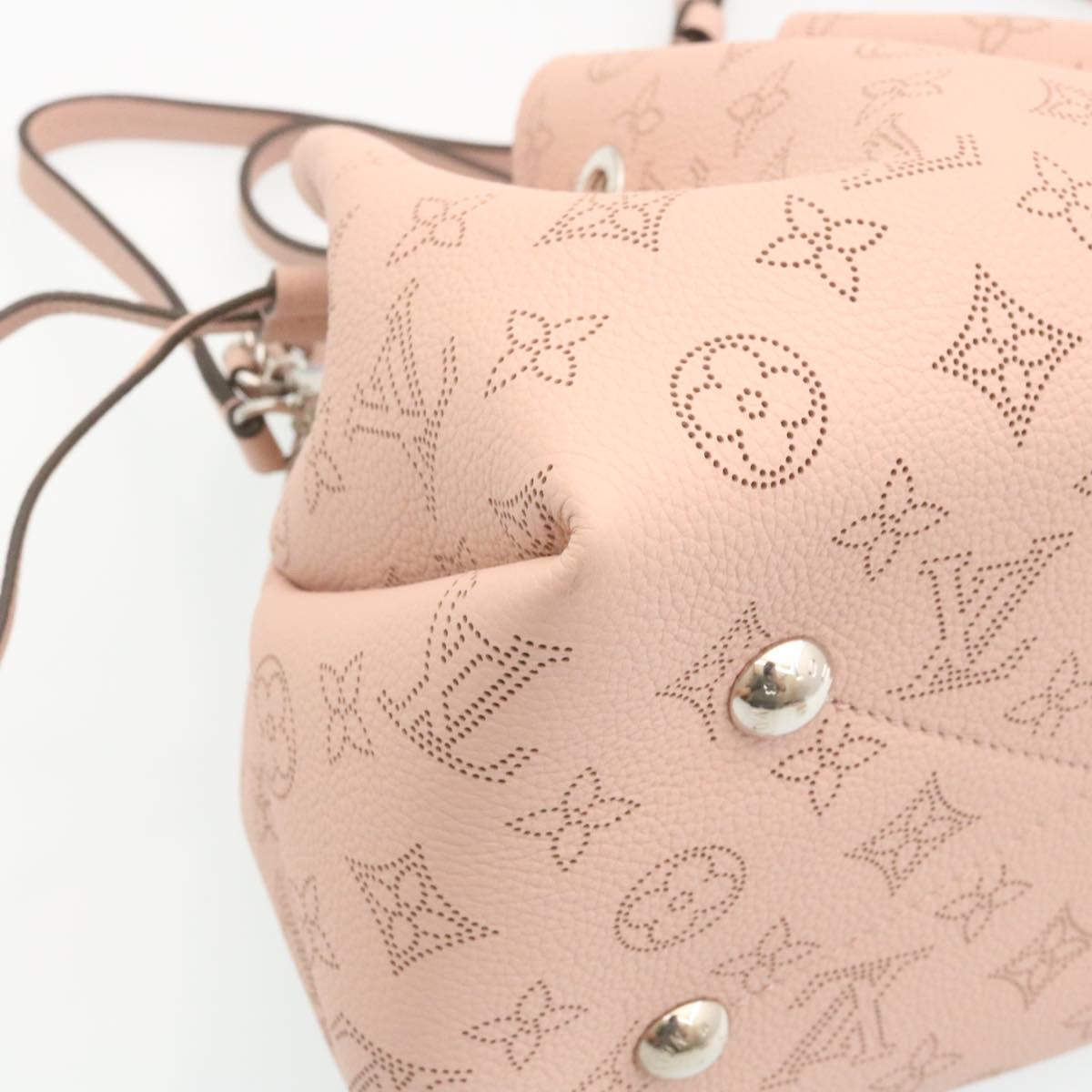 LOUIS VUITTON Monogram Mahina Bella Hand Bag Pink M57068 LV Auth ar6430S