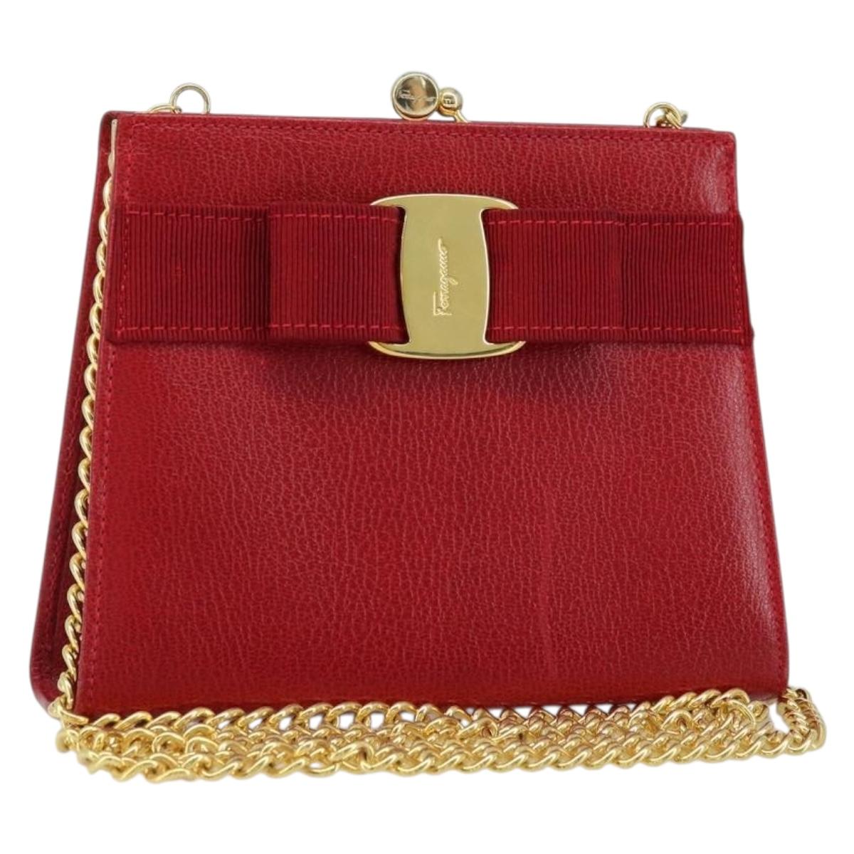 Salvatore Ferragamo Vala Chain Shoulder Bag Leather Red Gold Auth ARZ298