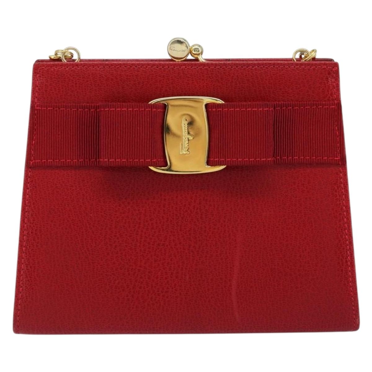 Salvatore Ferragamo Vala Chain Shoulder Bag Leather Red Gold Auth ARZ298