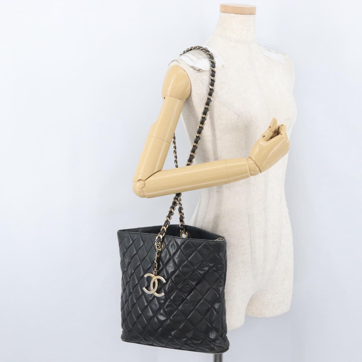 CHANEL Matelasse Chain Shoulder Bag Lamb Skin Black Gold CC Auth ARZ445