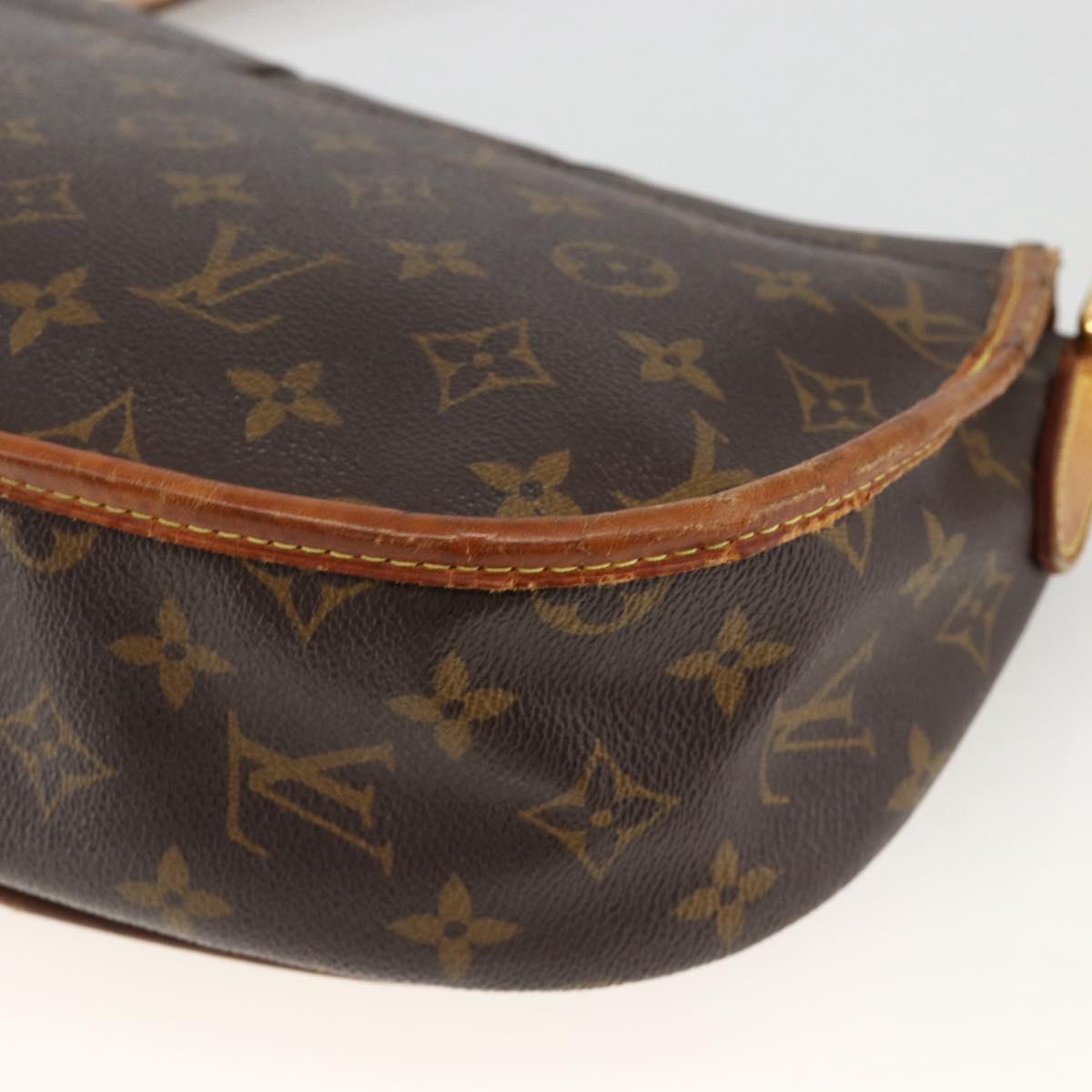 LOUIS VUITTON Monogram Menilmontant PM Shoulder Bag M40474 LV Auth ARZ861