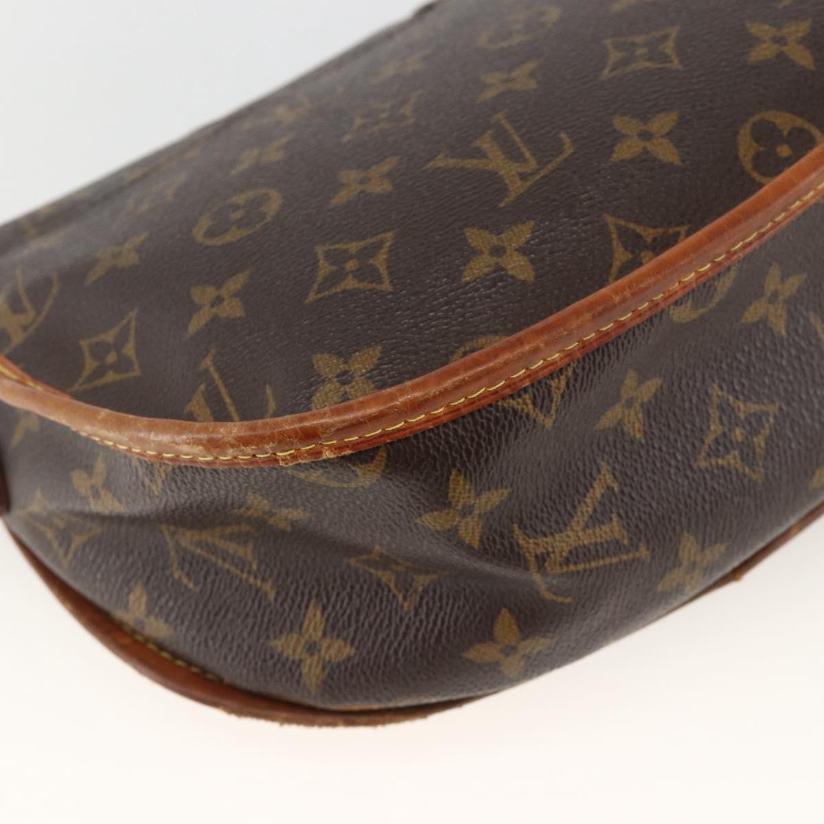 LOUIS VUITTON Monogram Menilmontant PM Shoulder Bag M40474 LV Auth ARZ861