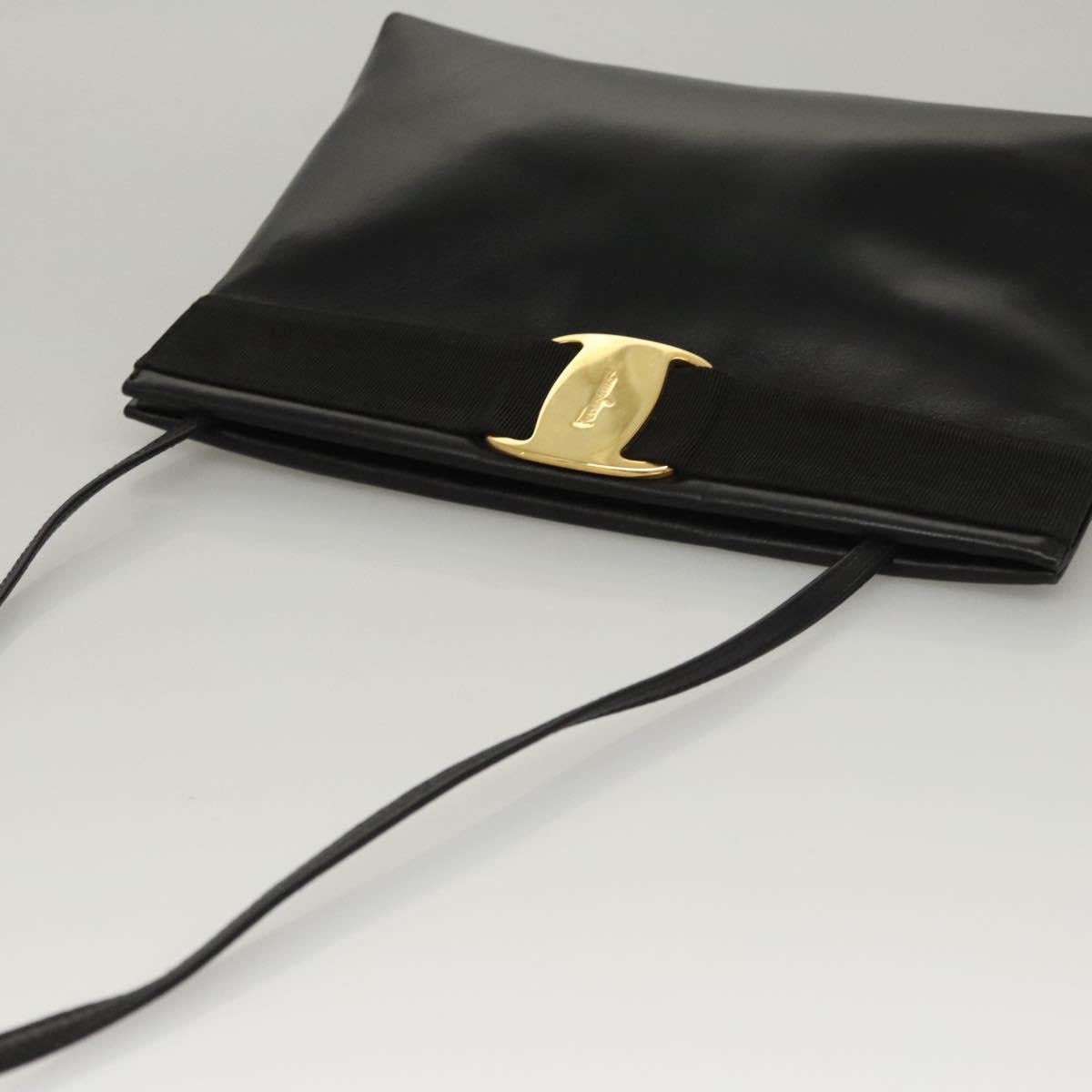 Salvatore Ferragamo Shoulder Bag Leather Black Gold Auth BA1003