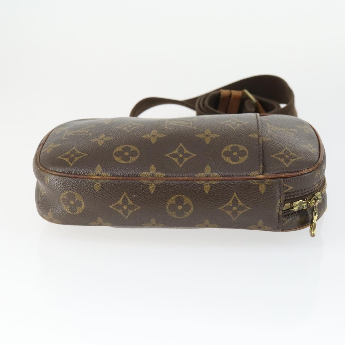 LOUIS VUITTON Monogram Pochette Gange Shoulder Bag M51870 LV Auth BA10180
