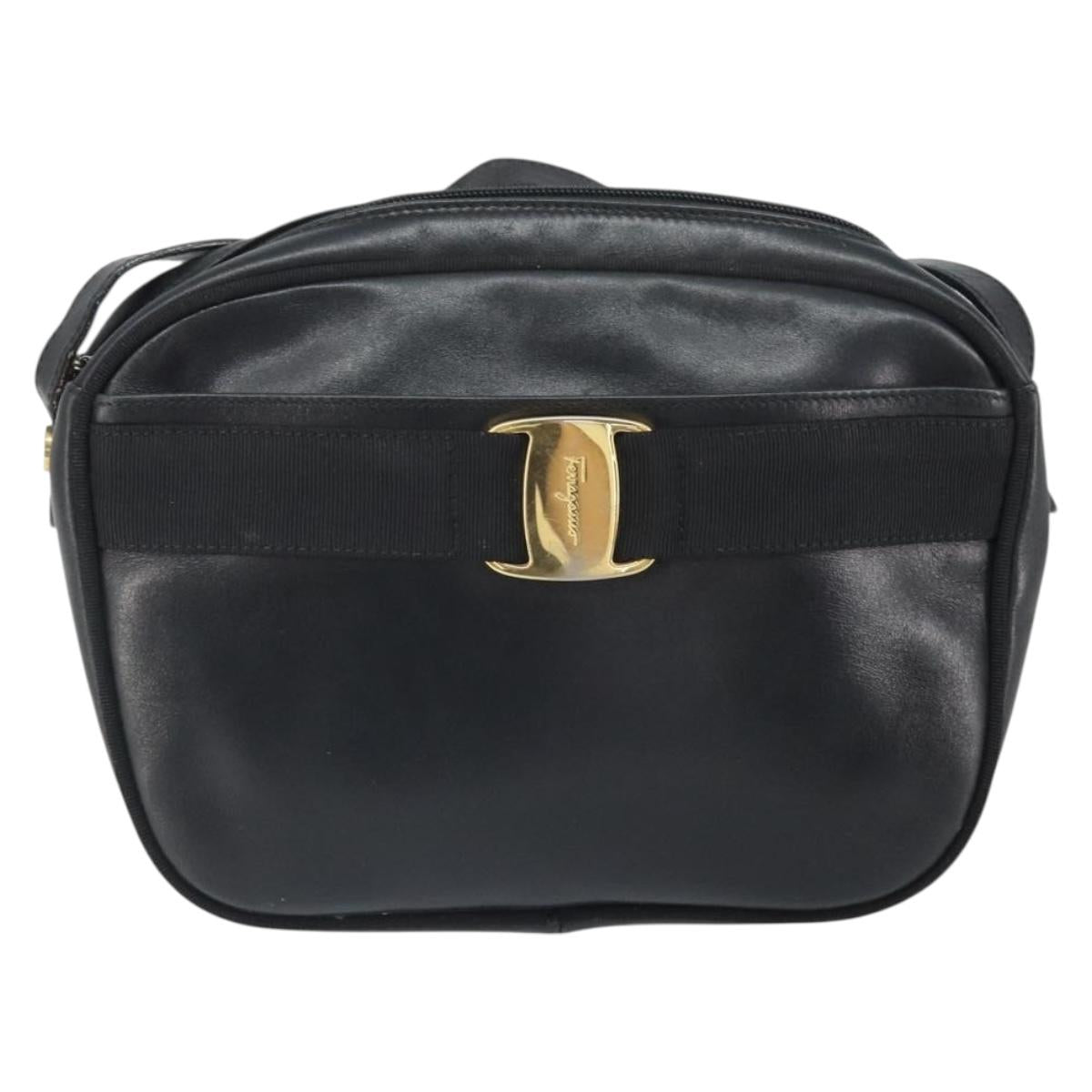 Salvatore Ferragamo Vala Shoulder Bag Leather Black Gold Auth BA10252