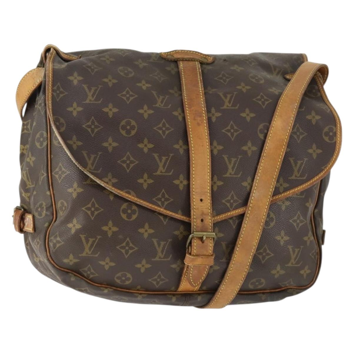 LOUIS VUITTON Monogram Saumur 35 Shoulder Bag M42254 LV Auth BA10390