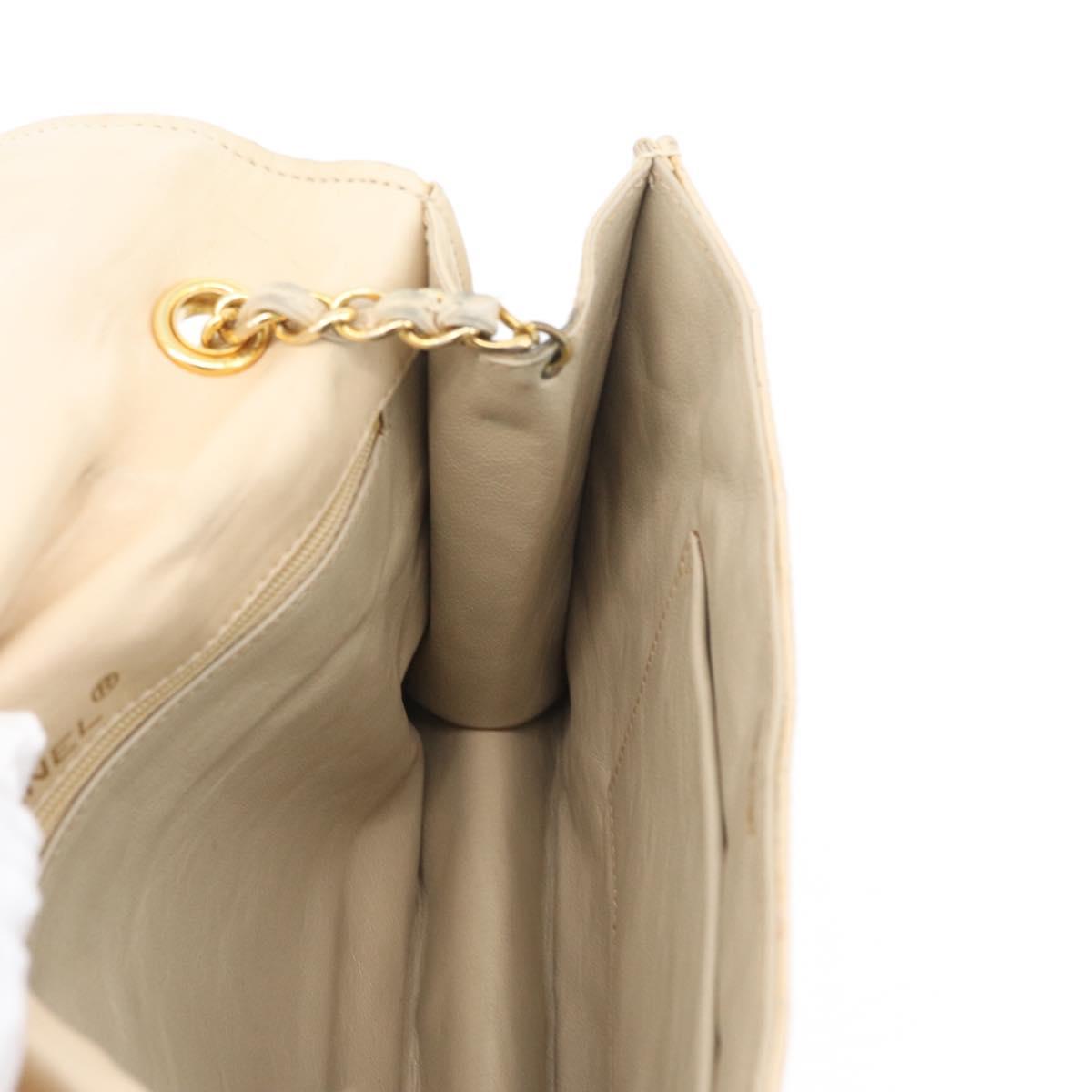 CHANEL Matelasse Chain Shoulder Bag Lamb Skin Beige Gold CC Auth BA10672