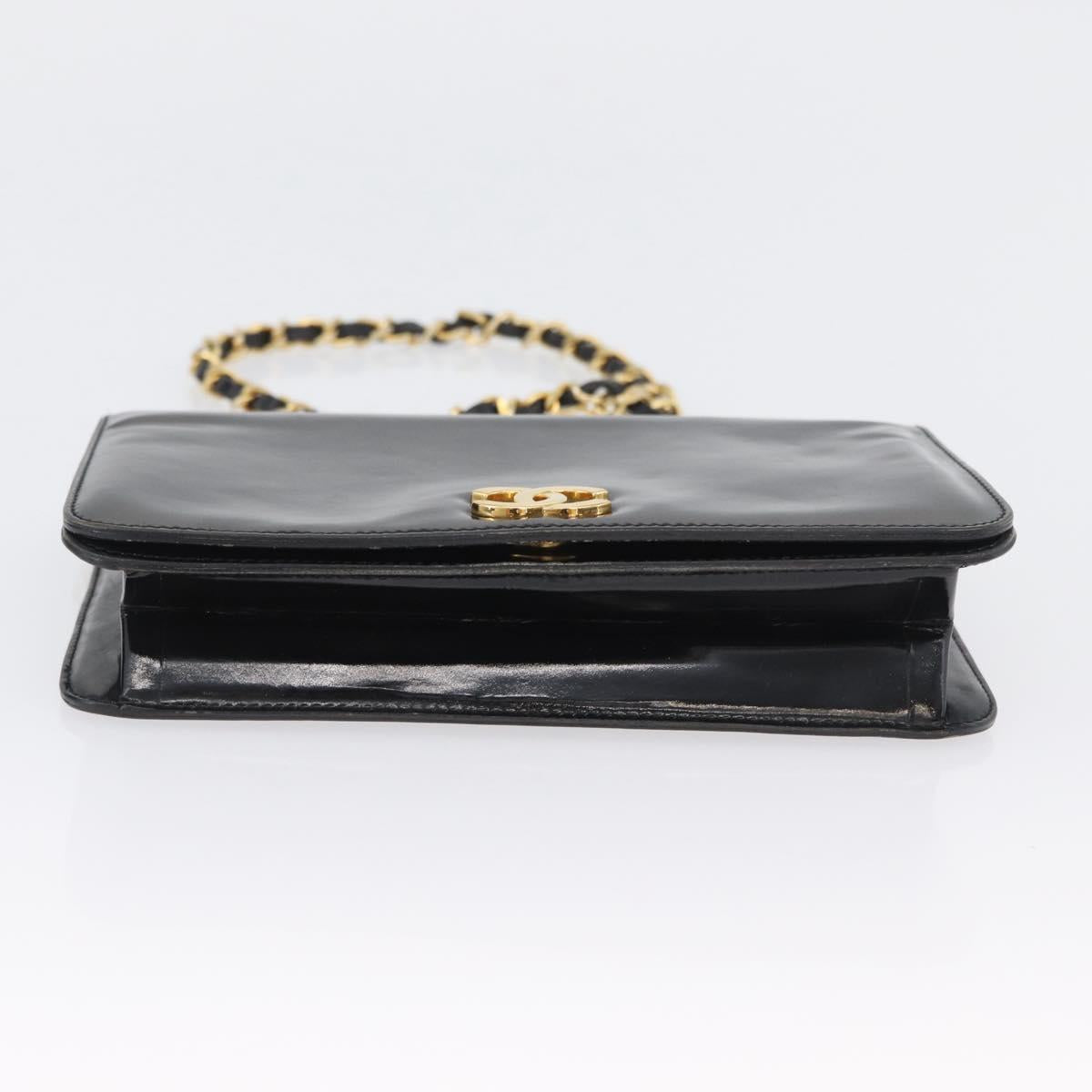 CHANEL Chain Shoulder Bag Patent leather Black Gold CC Auth BA10760
