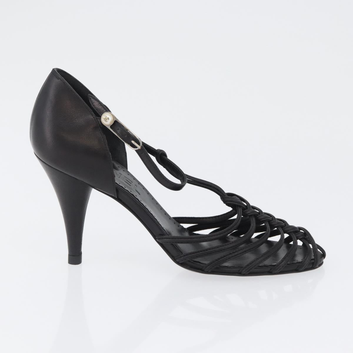 CHANEL Pumps High Heels Leather 35 1/2 Black CC Auth BA10766