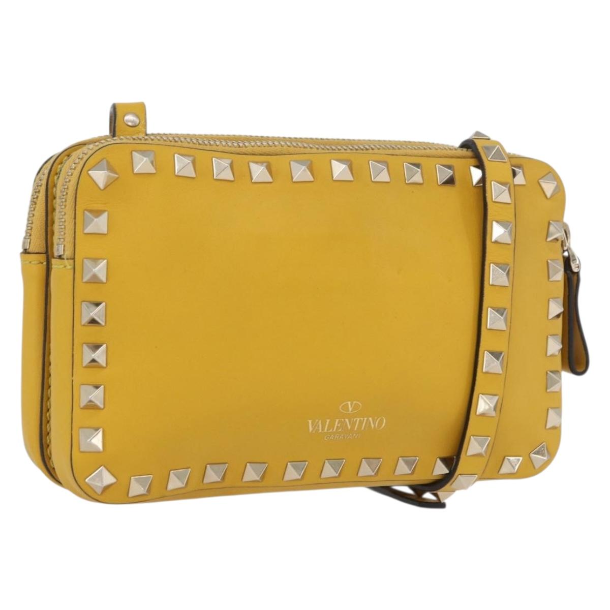 Gianni Versace Rock Studs Shoulder Bag Leather Yellow Gold Auth BA10807
