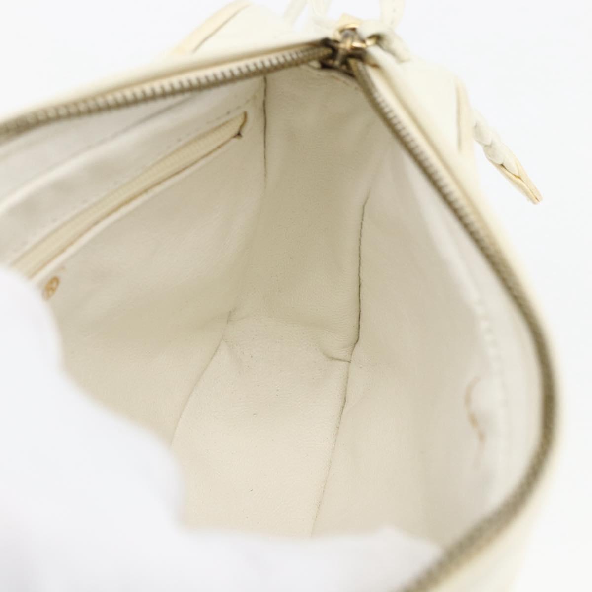 CHANEL Matelasse Shoulder Bag Leather White Gold CC Auth BA10848