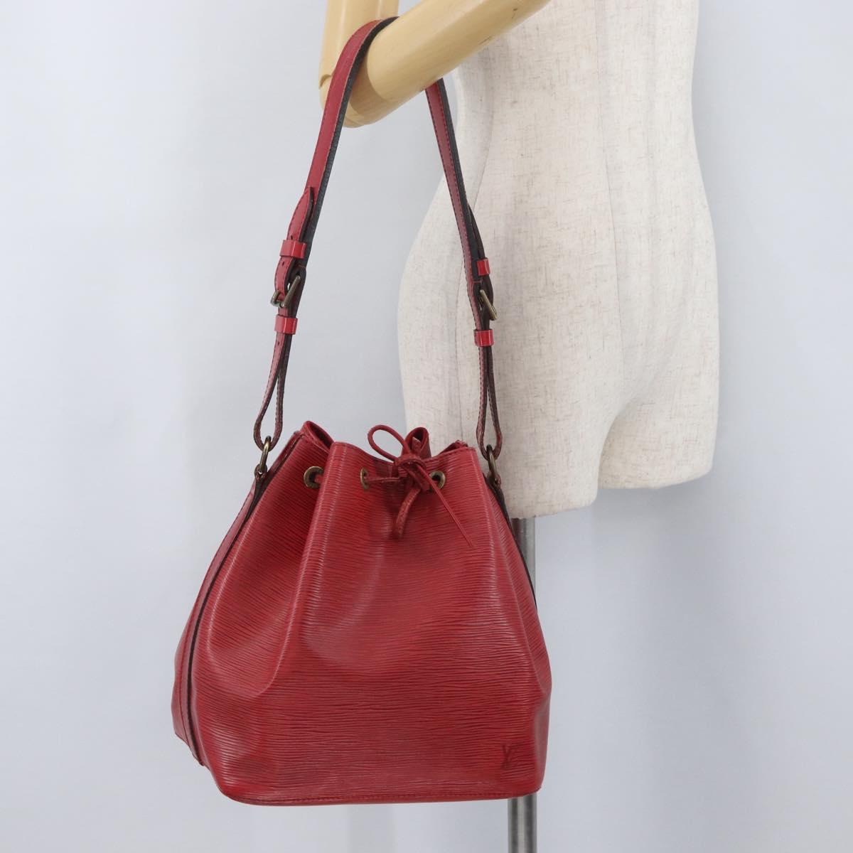 LOUIS VUITTON Epi Petit Noe Shoulder Bag Red M44107 LV Auth BA10912