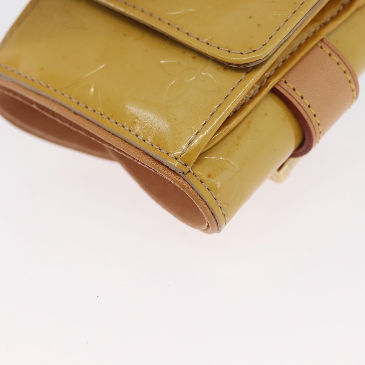LOUIS VUITTON Vernis lafayette street Coin Purse Beige M91013 LV Auth BA10937