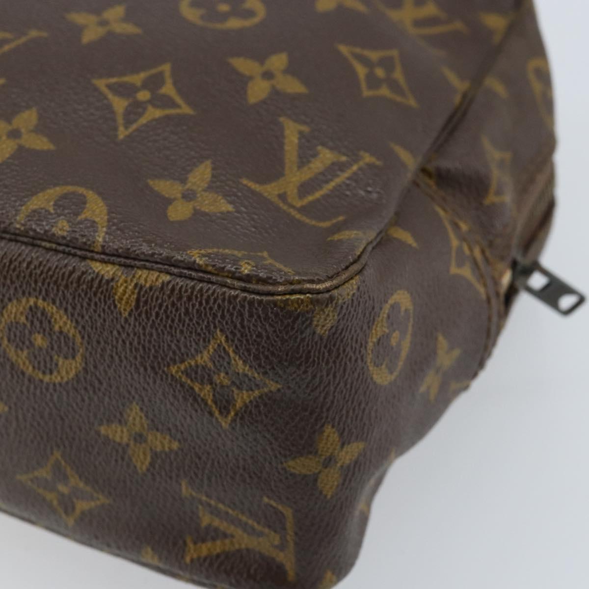 LOUIS VUITTON Monogram Trousse Toilette 28 Clutch Bag M47522 LV Auth BA10997