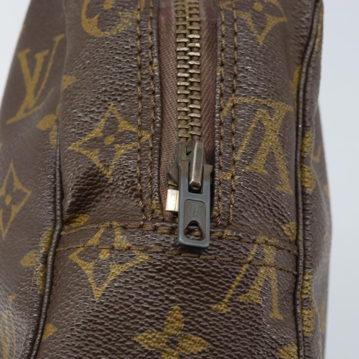 LOUIS VUITTON Monogram Trousse Toilette 28 Clutch Bag M47522 LV Auth BA10997