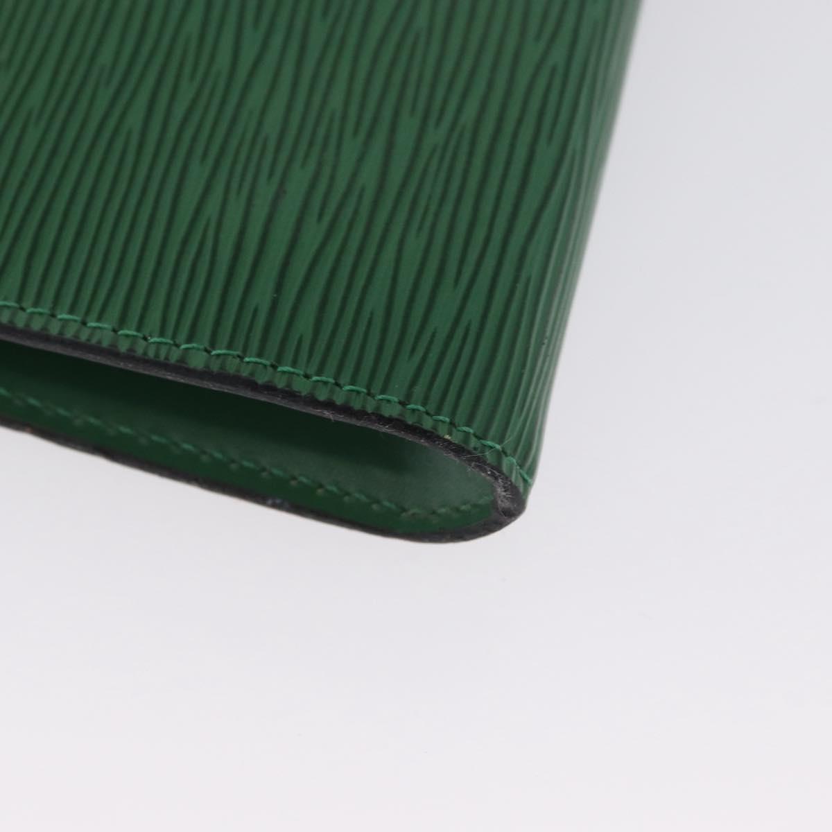 LOUIS VUITTON Epi Pochette Accessoires Accessory Pouch Green M52984 Auth BA11015